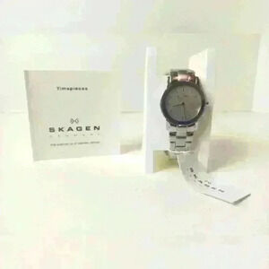 Skagen Denmark RARE Ladies Stainless Steel Bracelet Watch NEW With Tags Vintage